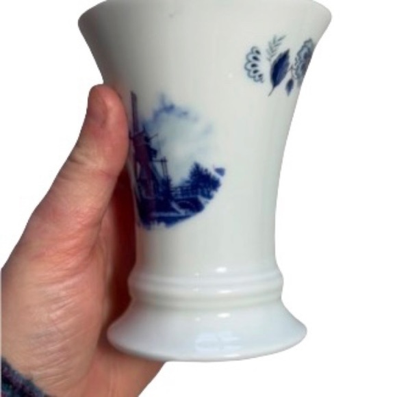 Dutch Windmill Handcrafted in Holland Vintage 80’s Small Floral Vase Blue White - Picture 6 of 9